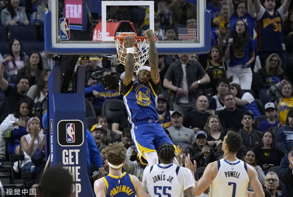 映出他与队 映出他与队