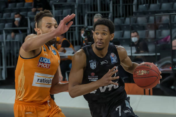 詹姆斯父子 詹姆斯父子