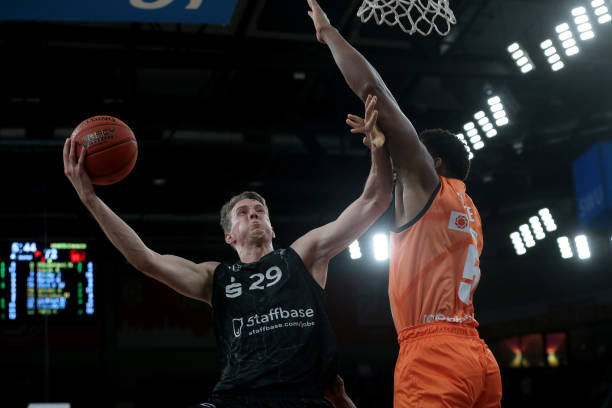 的职业联赛 的职业联赛