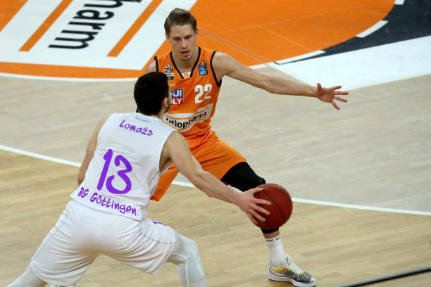 西班牙的足 西班牙的足